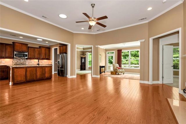 3450 Locust Cove Road, Gainesville, GA 30504