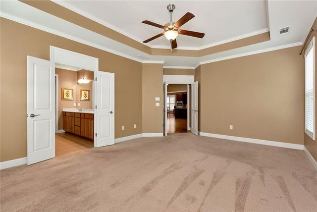 3450 Locust Cove Road, Gainesville, GA 30504