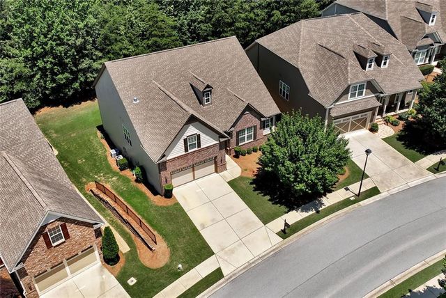 3450 Locust Cove Road, Gainesville, GA 30504