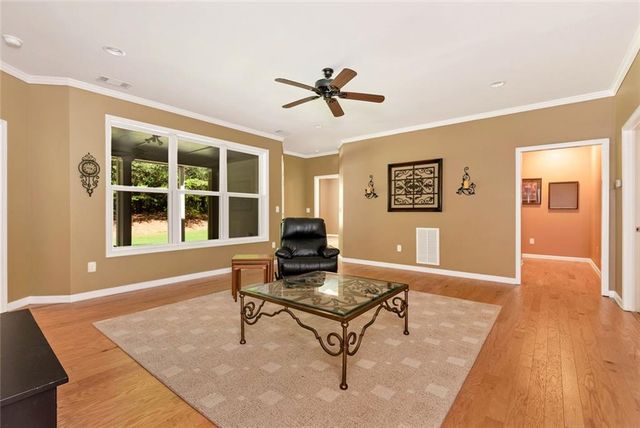 3450 Locust Cove Road, Gainesville, GA 30504