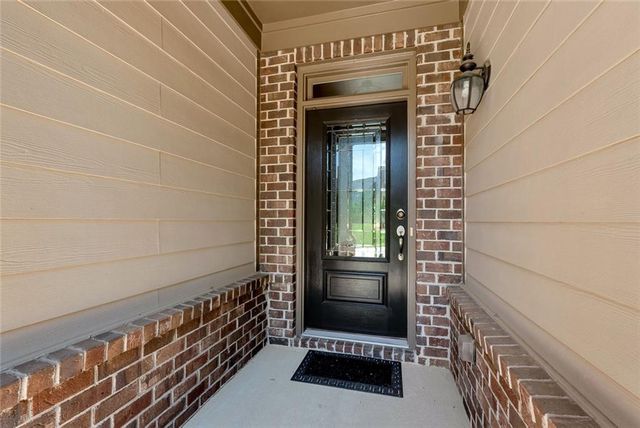 3450 Locust Cove Road, Gainesville, GA 30504