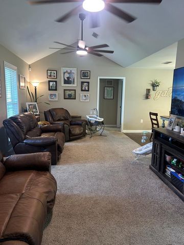 2626 Jordan Ave, Cowarts, AL 36321