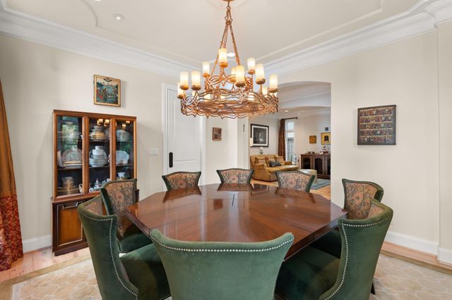 2905 Plumb Street, West University Place, TX 77005