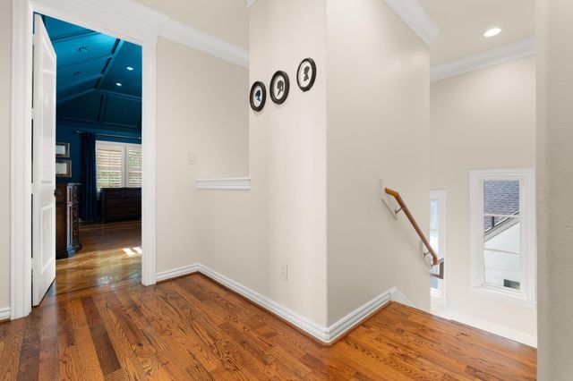 2905 Plumb Street, West University Place, TX 77005