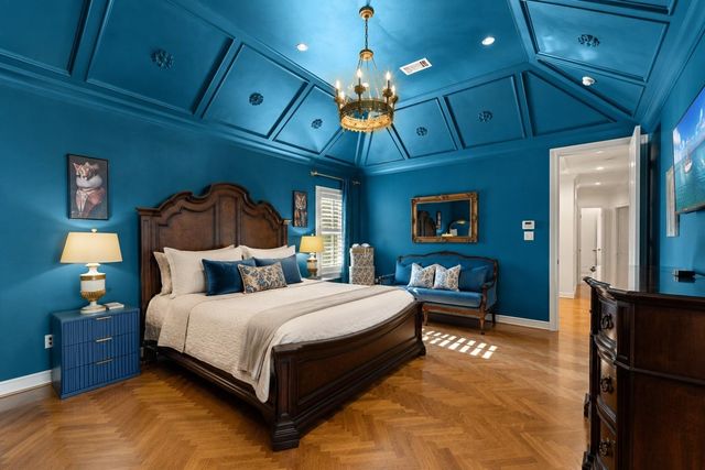 2905 Plumb Street, West University Place, TX 77005