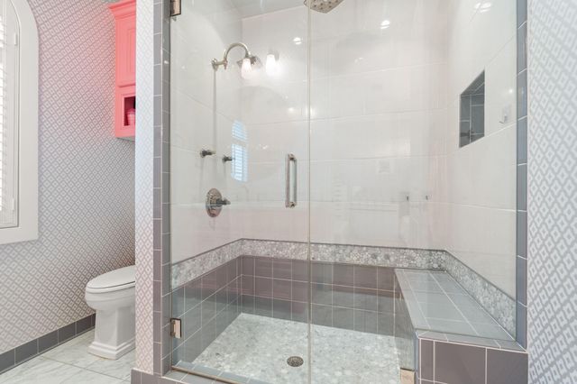 2905 Plumb Street, West University Place, TX 77005
