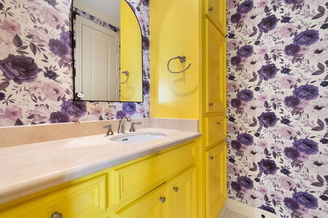 2905 Plumb Street, West University Place, TX 77005