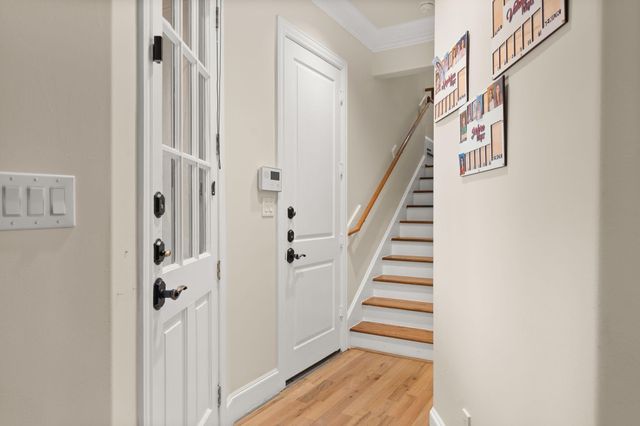 2905 Plumb Street, West University Place, TX 77005