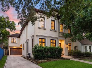 2905 Plumb Street, West University Place, TX 77005