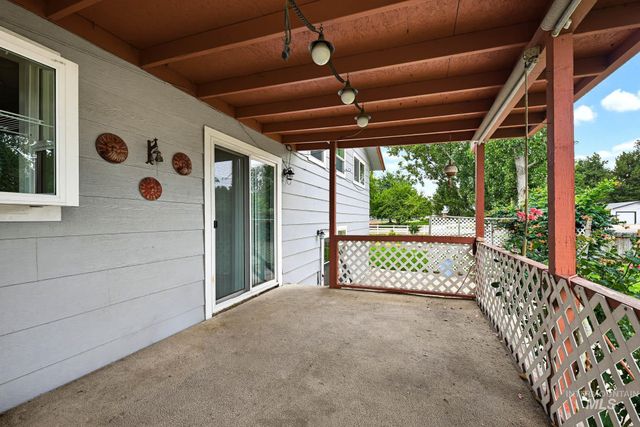 3305 S Beverly St, Boise, ID 83709