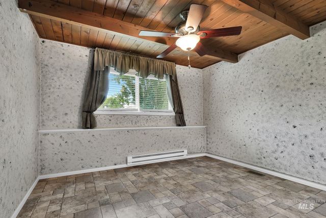 3305 S Beverly St, Boise, ID 83709