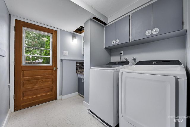 3305 S Beverly St, Boise, ID 83709