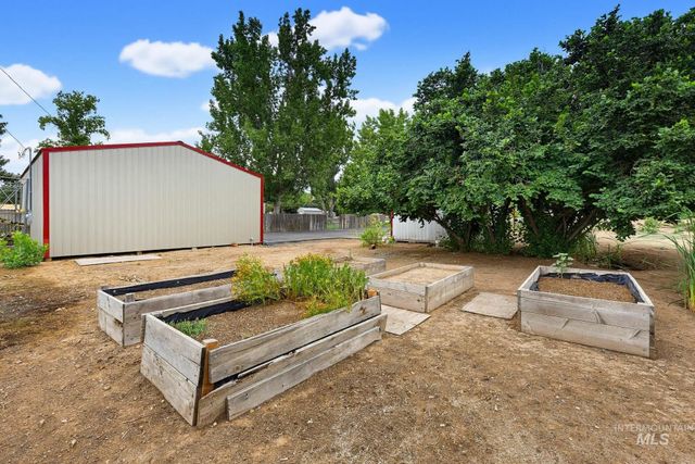 3305 S Beverly St, Boise, ID 83709
