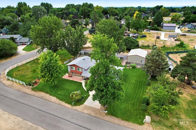3305 S Beverly St, Boise, ID 83709