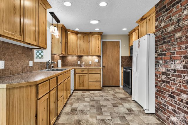 3305 S Beverly St, Boise, ID 83709