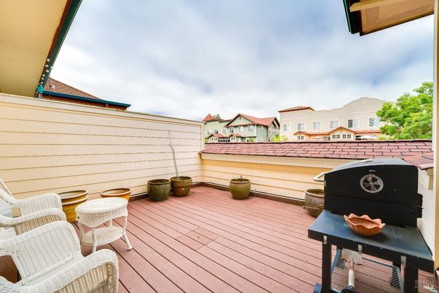 185 Johnson St, Windsor, CA 95492