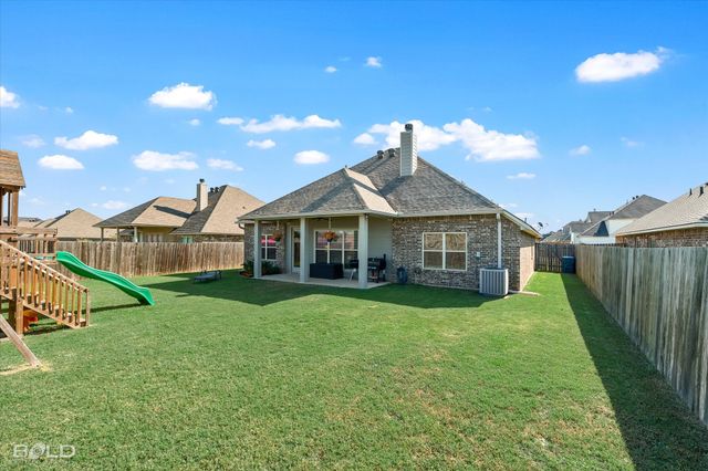 804 Abita Chase, Bossier City, LA 71111