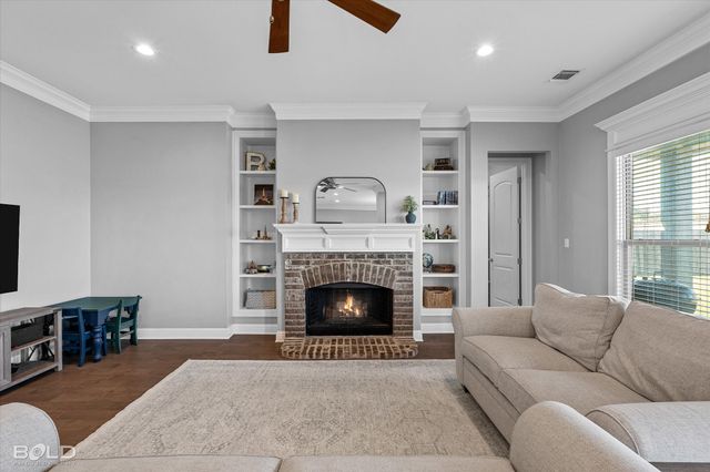 804 Abita Chase, Bossier City, LA 71111