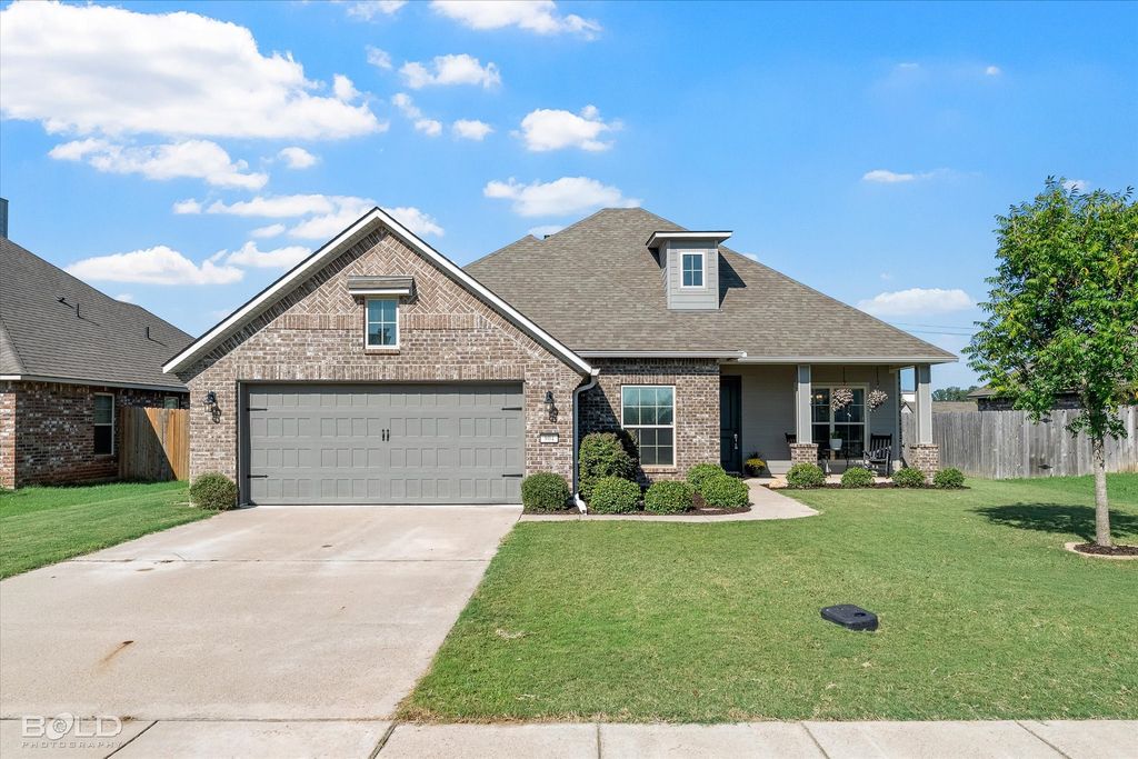 804 Abita Chase, Bossier City, LA 71111