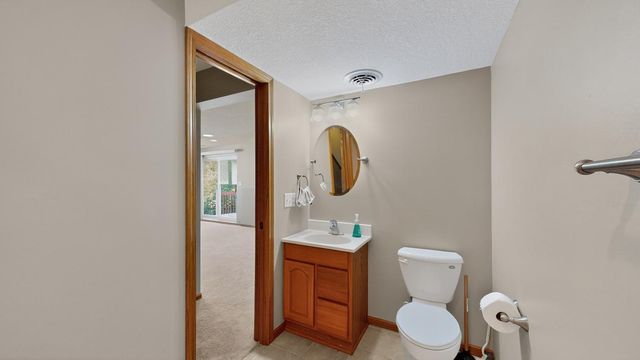 2114 Ponderosa Drive SW, Rochester, MN 55902