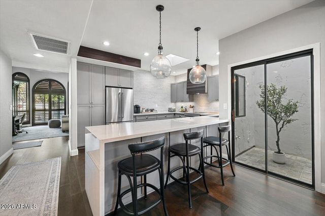 7955 E CHAPARRAL Road 46, Scottsdale, AZ 85250