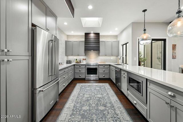7955 E CHAPARRAL Road 46, Scottsdale, AZ 85250