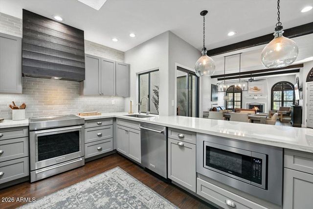 7955 E CHAPARRAL Road 46, Scottsdale, AZ 85250