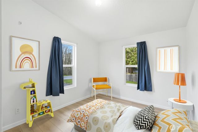 570 Ocean View Drive, Oak Harbor, WA 98277