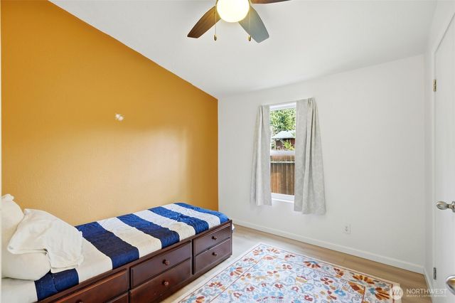 570 Ocean View Drive, Oak Harbor, WA 98277