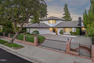 10856 Topeka Drive, Los Angeles, CA 91326