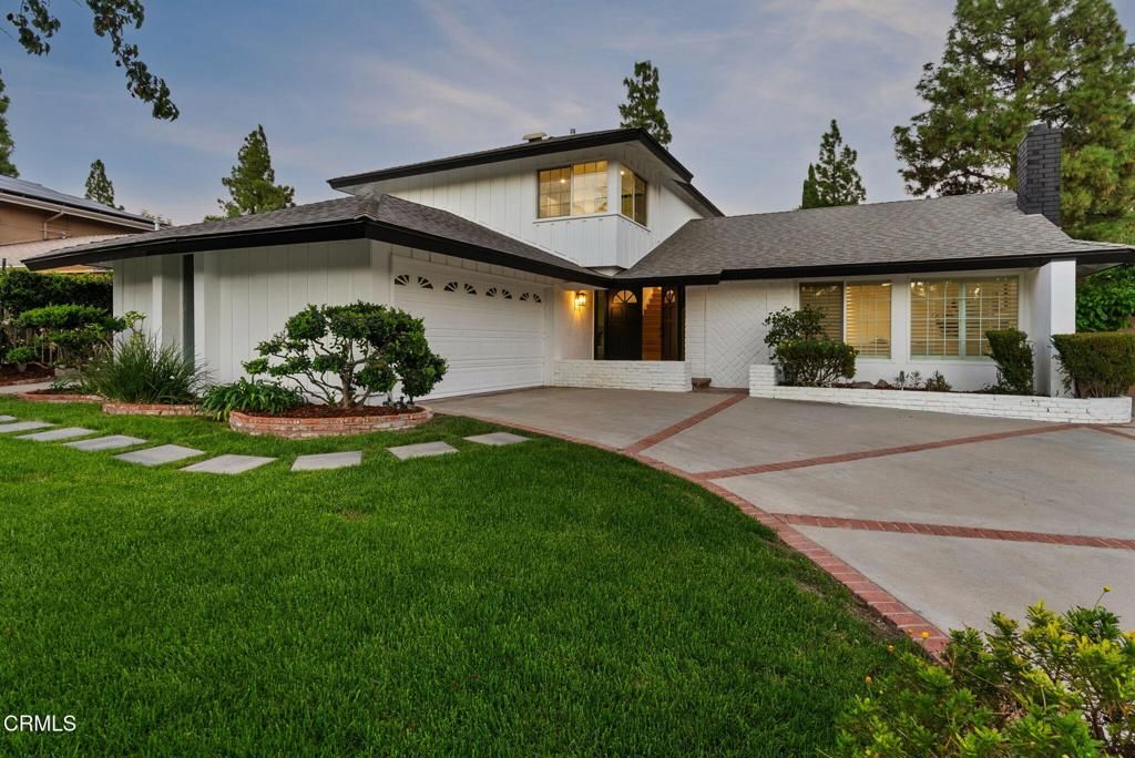 10856 Topeka Drive, Porter Ranch, CA 91326 — photo 3