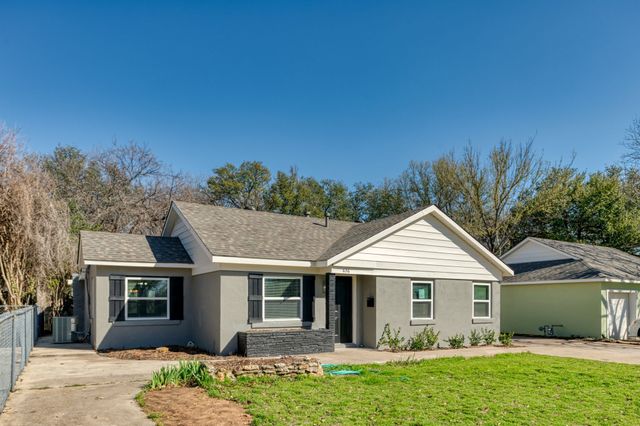 636 Schieme Street, River Oaks, TX 76114