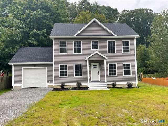12 Sleepy Hollow Pentway, Ledyard, CT 06335