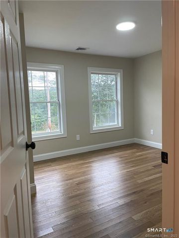 12 Sleepy Hollow Pentway, Ledyard, CT 06335