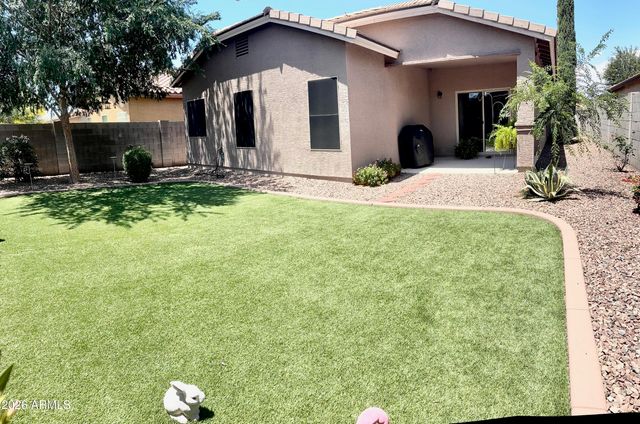 901 W WITT Avenue, San Tan Valley, AZ 85140