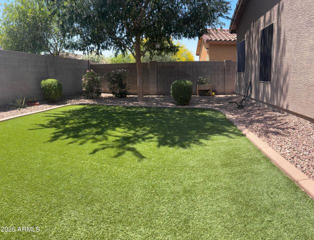 901 W WITT Avenue, San Tan Valley, AZ 85140