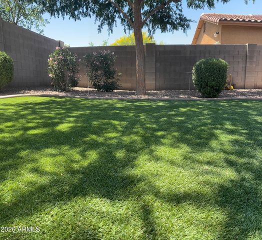 901 W WITT Avenue, San Tan Valley, AZ 85140