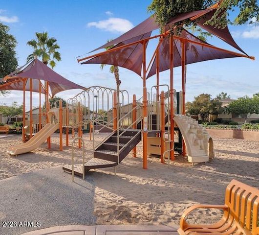 901 W WITT Avenue, San Tan Valley, AZ 85140