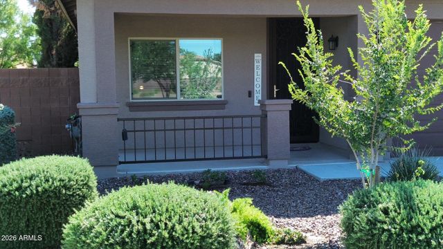 901 W WITT Avenue, San Tan Valley, AZ 85140