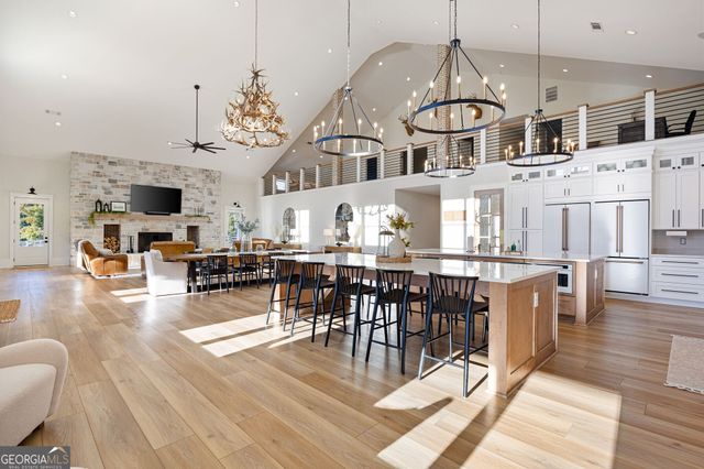 125 Perry Road, Rydal, GA 30171