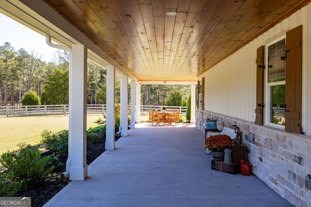 125 Perry Road, Rydal, GA 30171