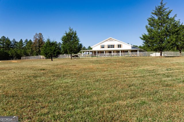 125 Perry Road, Rydal, GA 30171