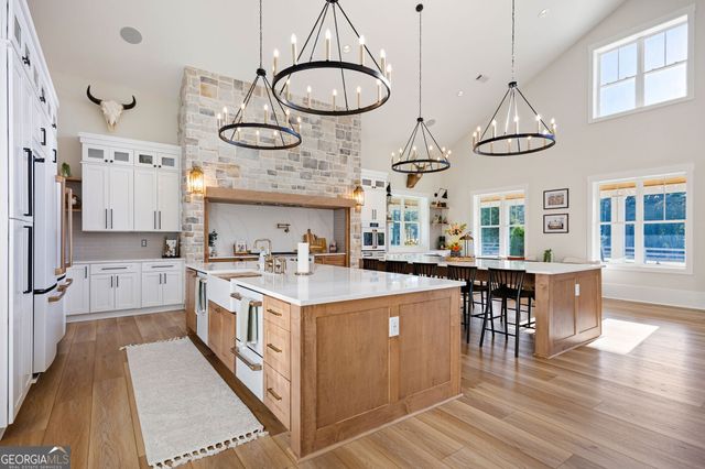 125 Perry Road, Rydal, GA 30171