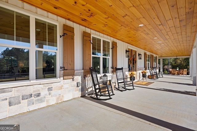 125 Perry Road, Rydal, GA 30171