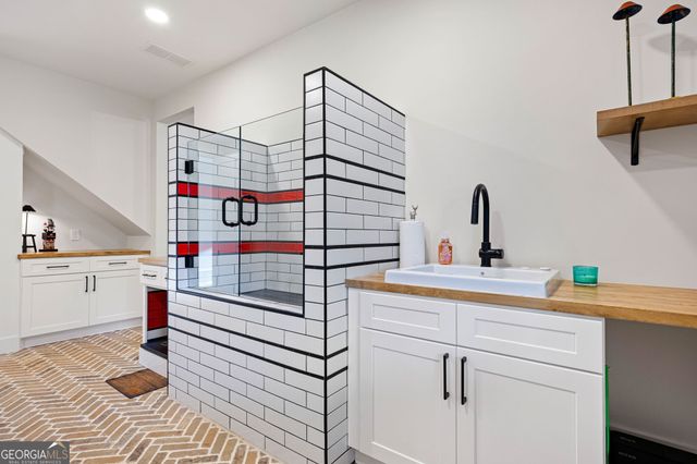 125 Perry Road, Rydal, GA 30171