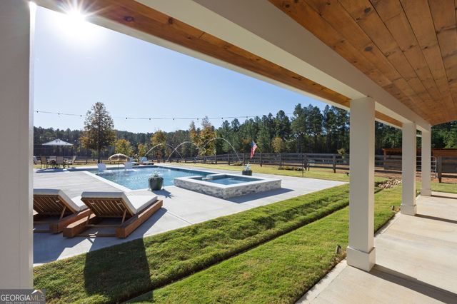 125 Perry Road, Rydal, GA 30171