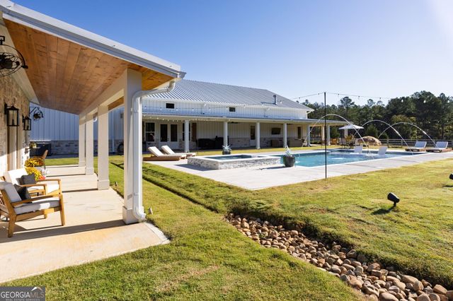 125 Perry Road, Rydal, GA 30171