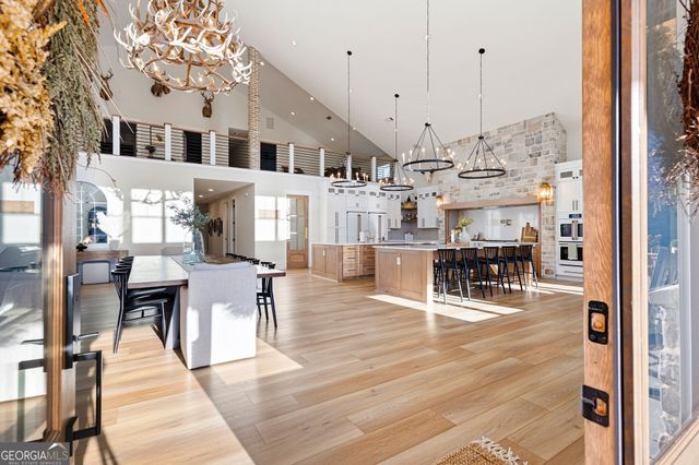 125 Perry Road, Rydal, GA 30171