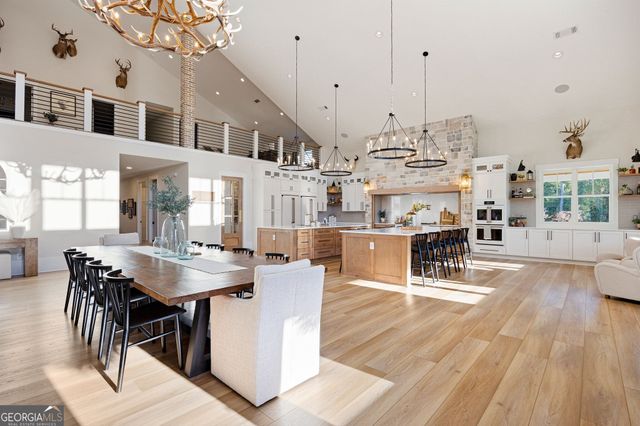 125 Perry Road, Rydal, GA 30171