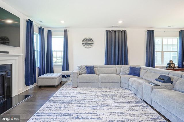 22 BRIDGE BLVD., Eastampton, NJ 08060